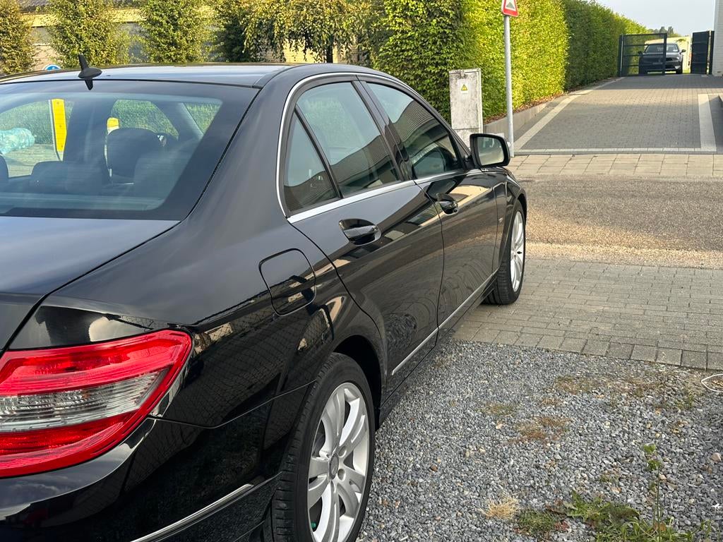Mercdes-benz 2008, Auto's, Mercedes-Benz, Particulier, 200-Serie, Diesel, Euro 4, Berline, 5 deurs, Handgeschakeld, Zwart, Grijs
