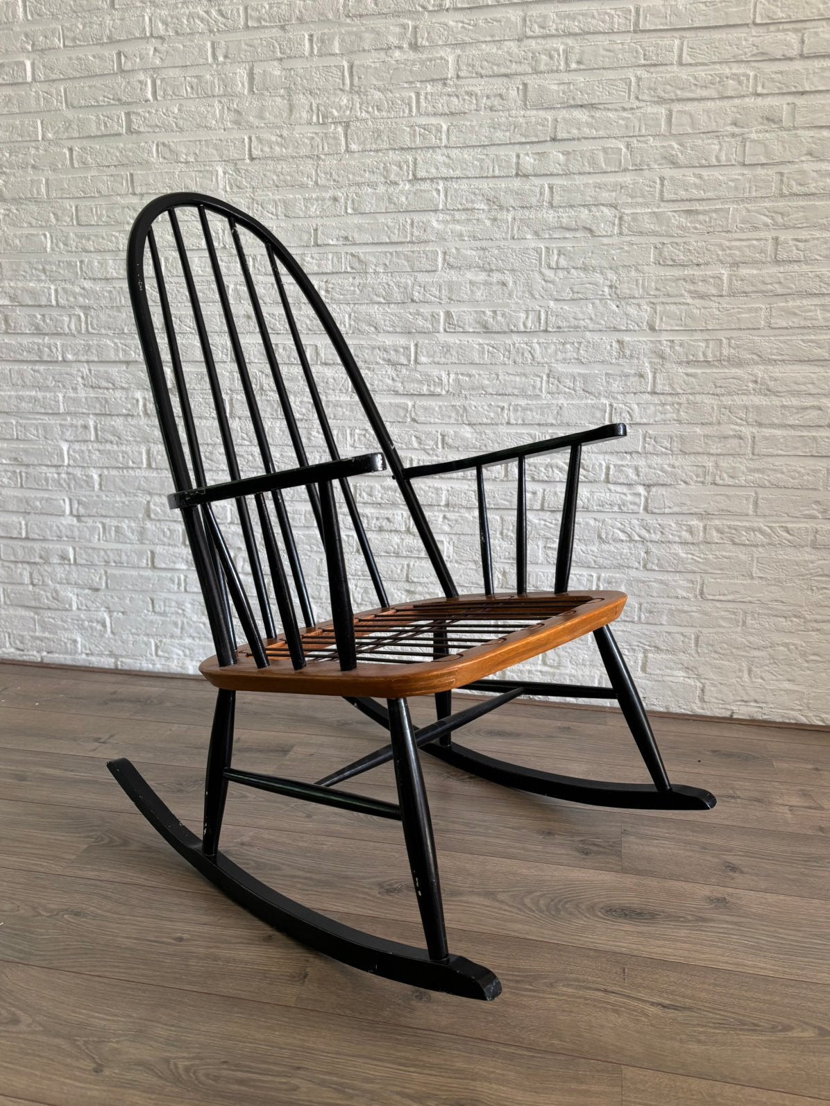 Fauteuil de bar à bascule scandinave vintage Tapiovaara, Enlèvement, Comme neuf