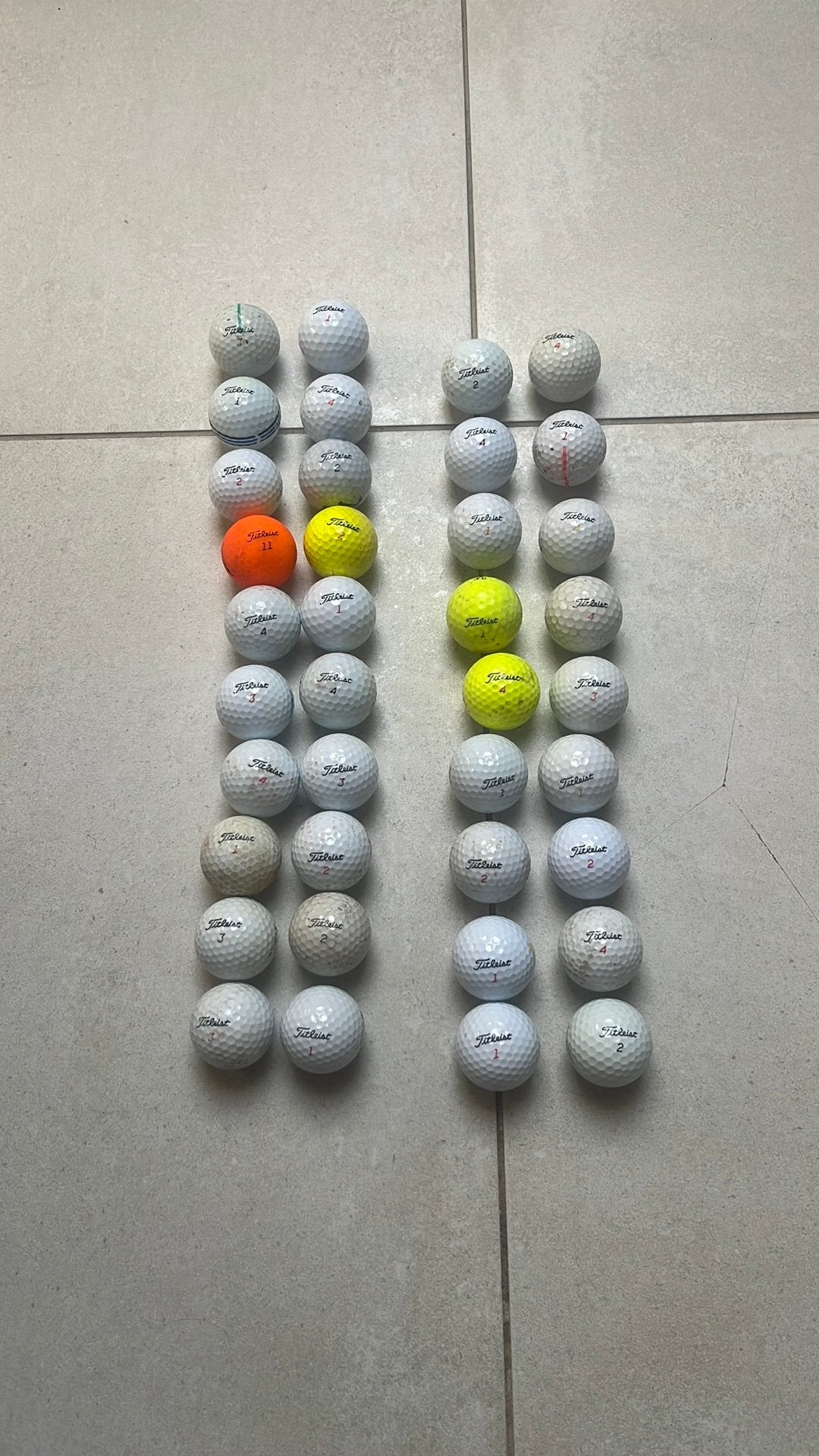 38 Titleist golfballen, Sport en Fitness, Golf, Ophalen of Verzenden, Gebruikt, Bal(len)