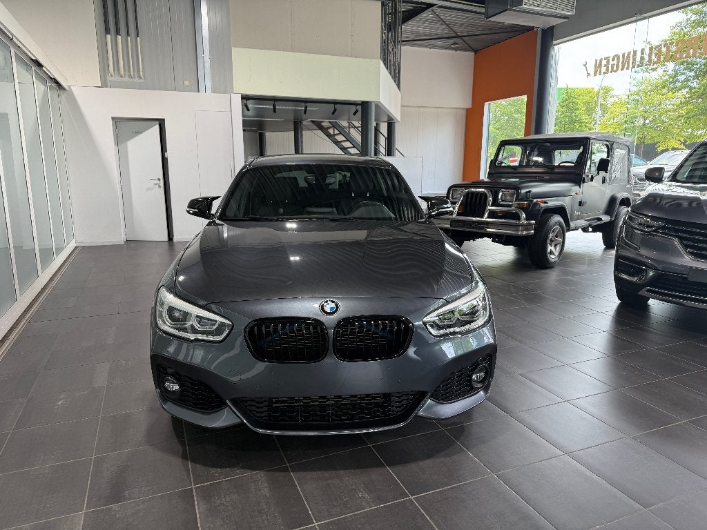 BMW 118i M-Pack Ultimate /Automaat/Navi/ 12 M Garantie, Argent ou Gris, Achat, Euro 6, Entreprise