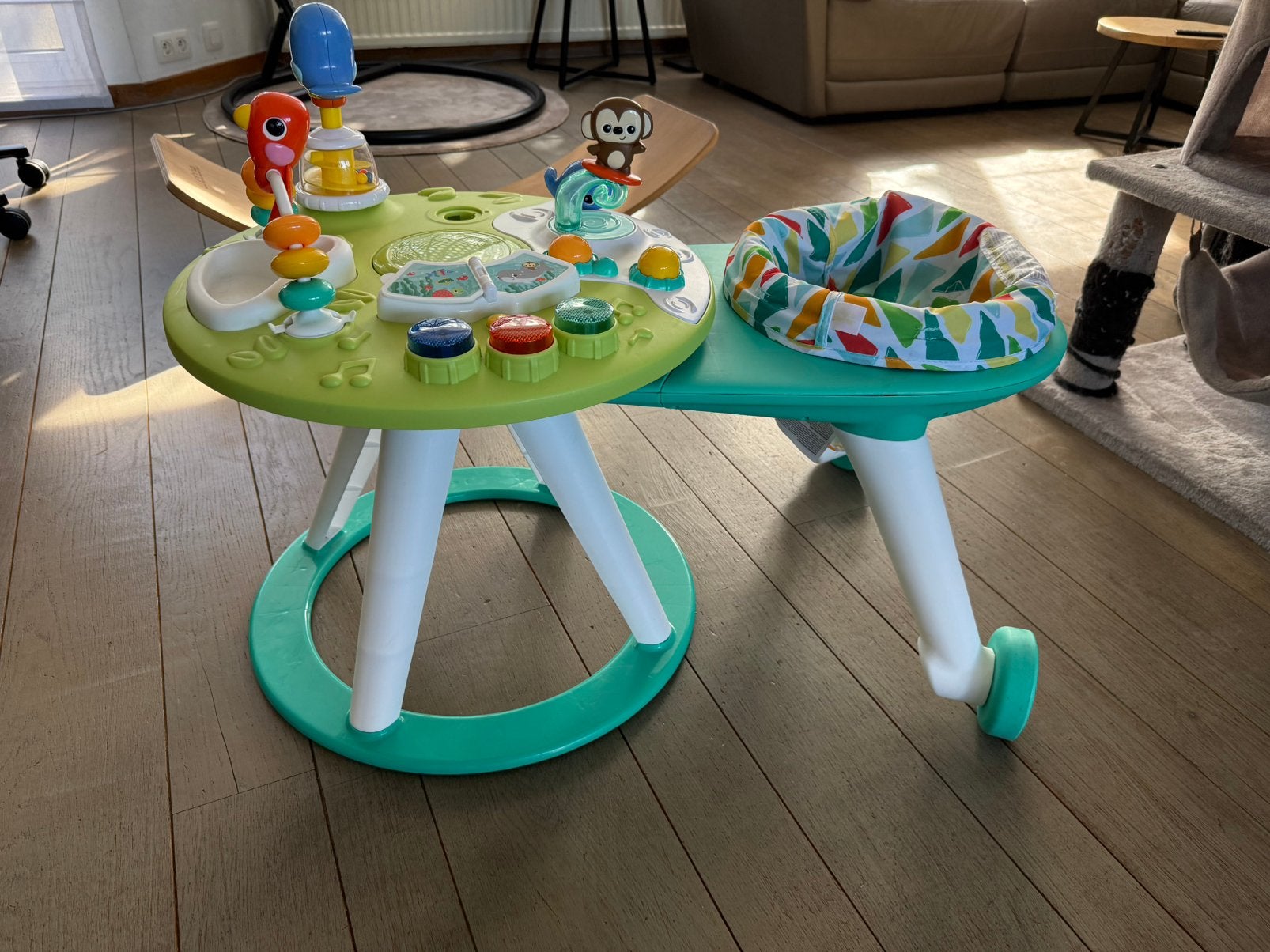 Activity center en speeltafel 2in1 - Bright Starts -, Kinderen en Baby's, Ophalen, Zo goed als nieuw
