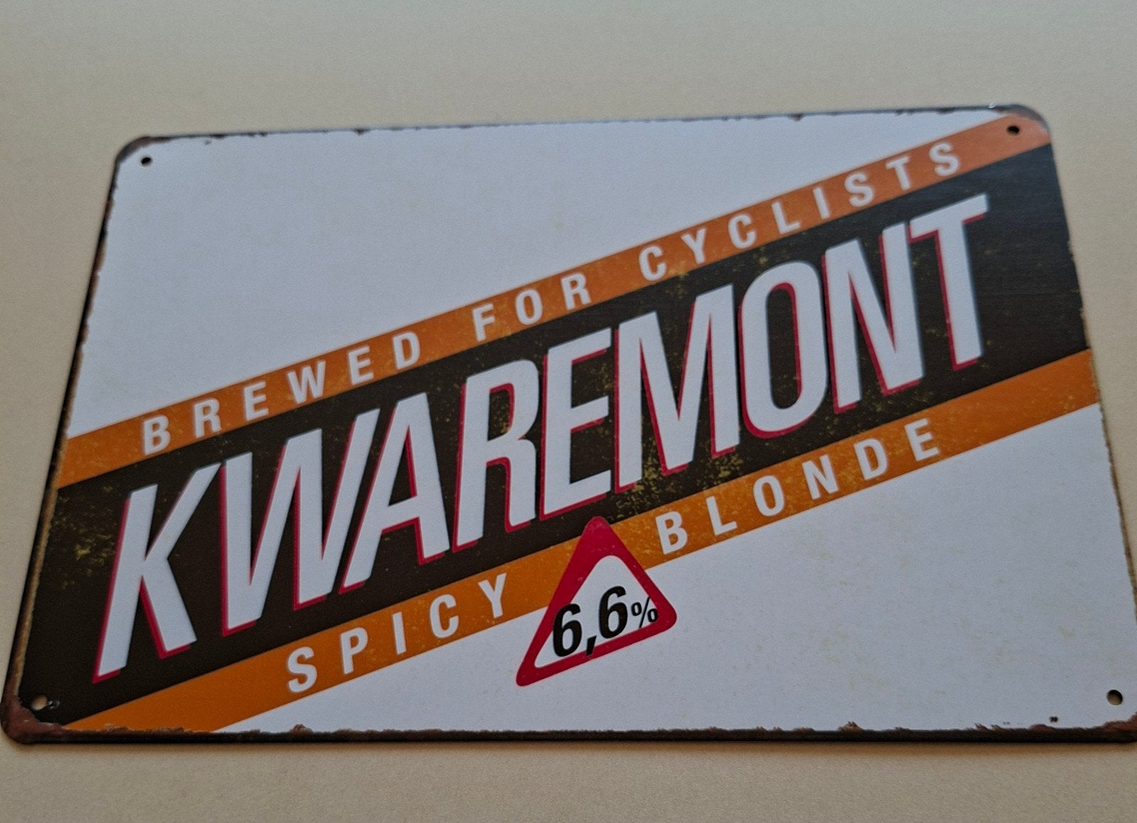 Bordje Kwaremont
20cm X 30cm, Ophalen