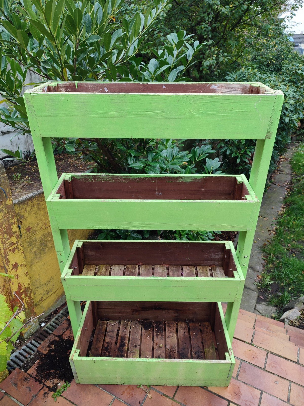 Support plantes, Enlèvement