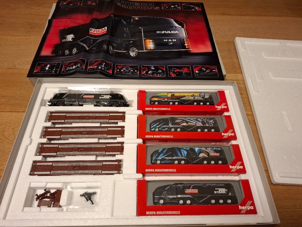 Märklin 151054 - Set Fulda Hightech Emotion Train, Ophalen, Wisselstroom, Treinset, Zo goed als nieuw