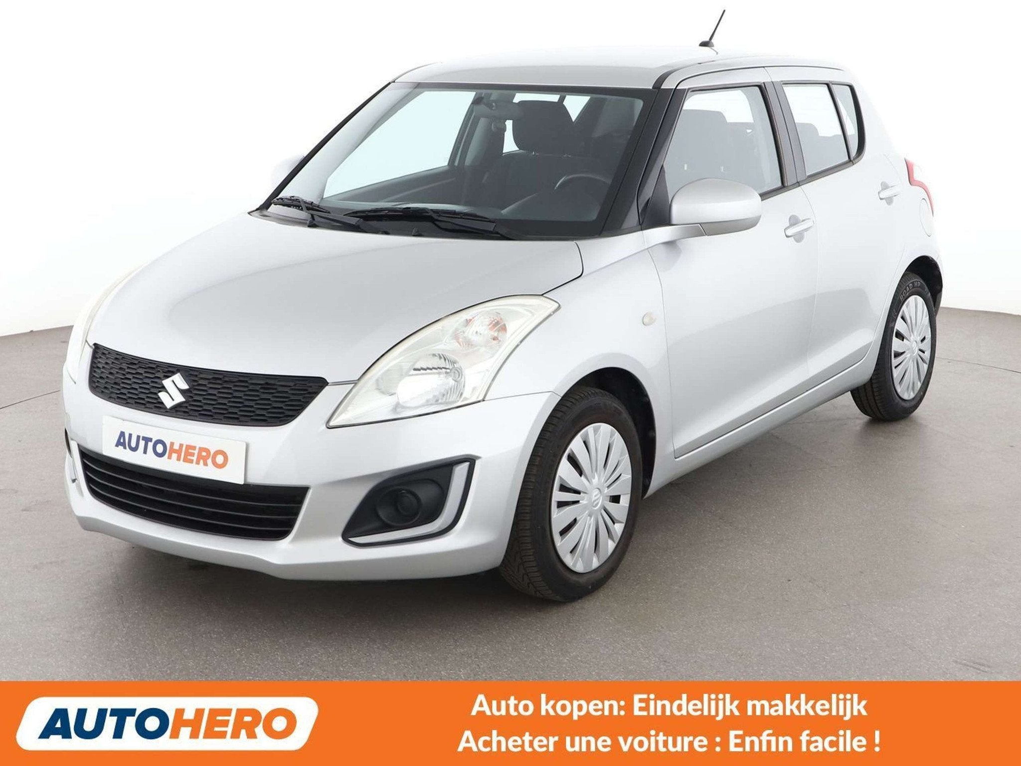 Suzuki Swift 1.2 30 Jahre (année de construction 2015), Autos, 1242 cm³, Achat, https://public.car-pass.be/vhr/02ca8fc6-b2a7-43f9-8bc1-3fd61a432f2e