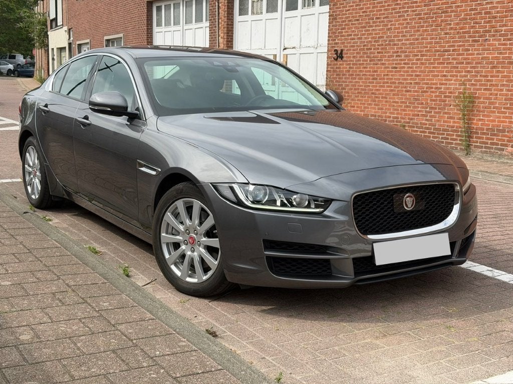 Jaguar XE 2.0T 250PK Automaat 1 eigenaar Veel opties 2017, Stof, Bedrijf, 5 deurs, Zilver of Grijs
