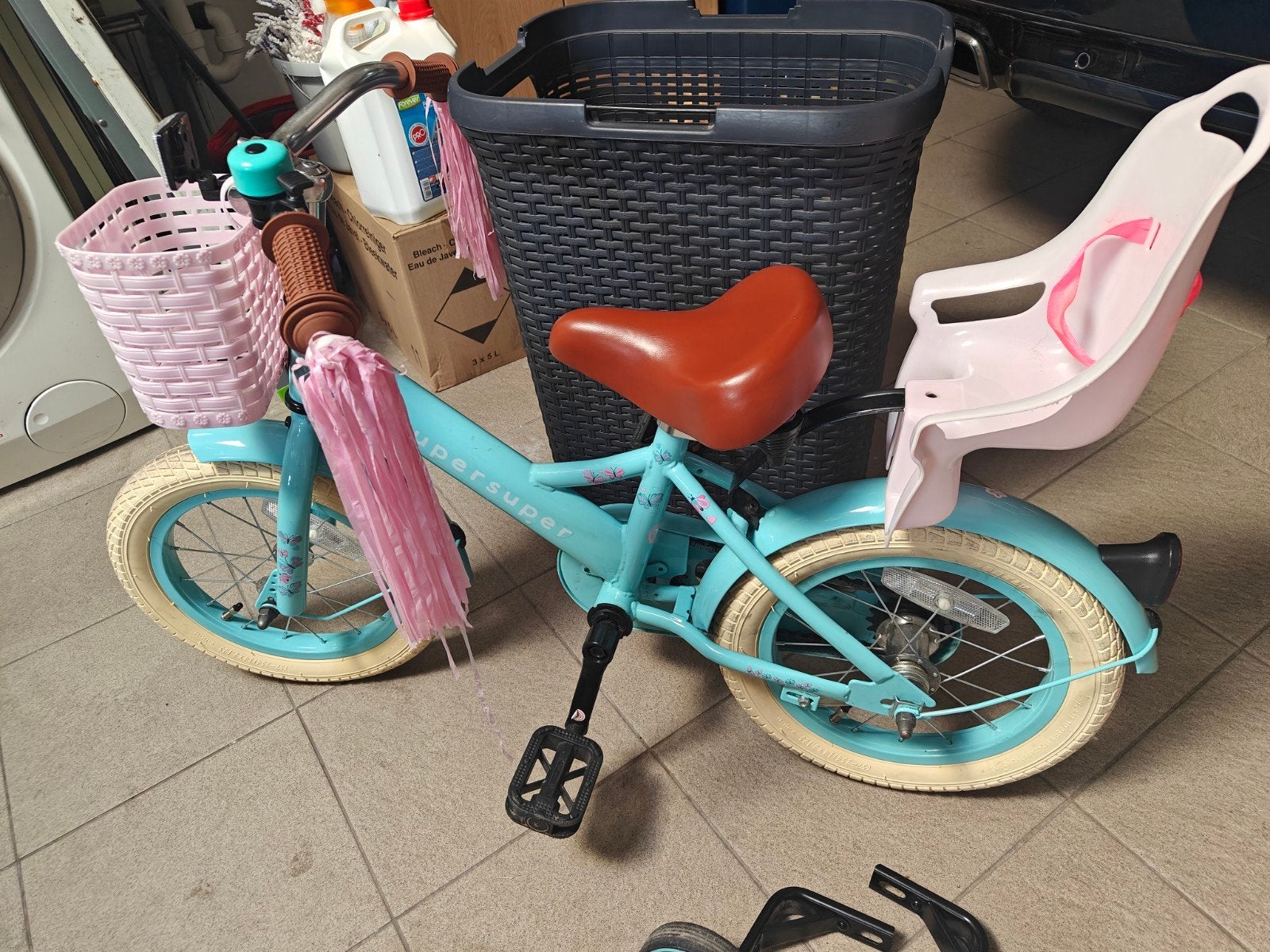 supersuper meisjesfiets 14inch, Fietsen en Brommers, Ophalen, Minder dan 16 inch, Zijwieltjes
