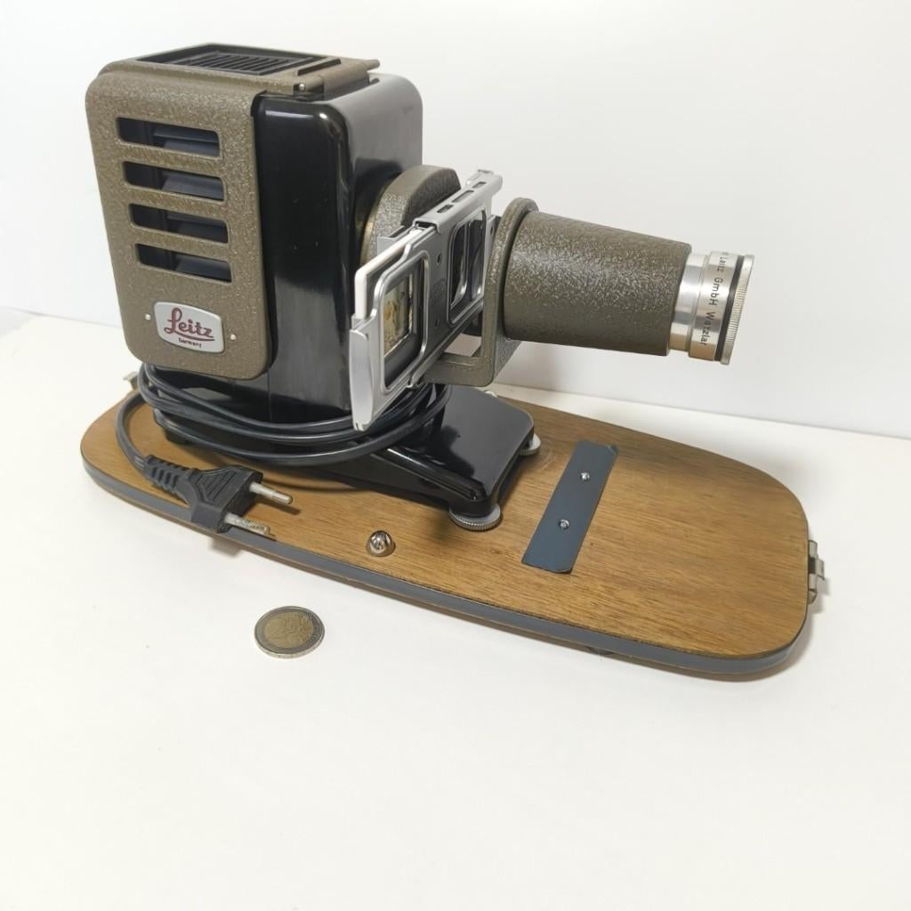 Vintage Leitz Prado 150 Diaprojector Leica Hektor + Koffer, Ophalen of Verzenden, Gebruikt