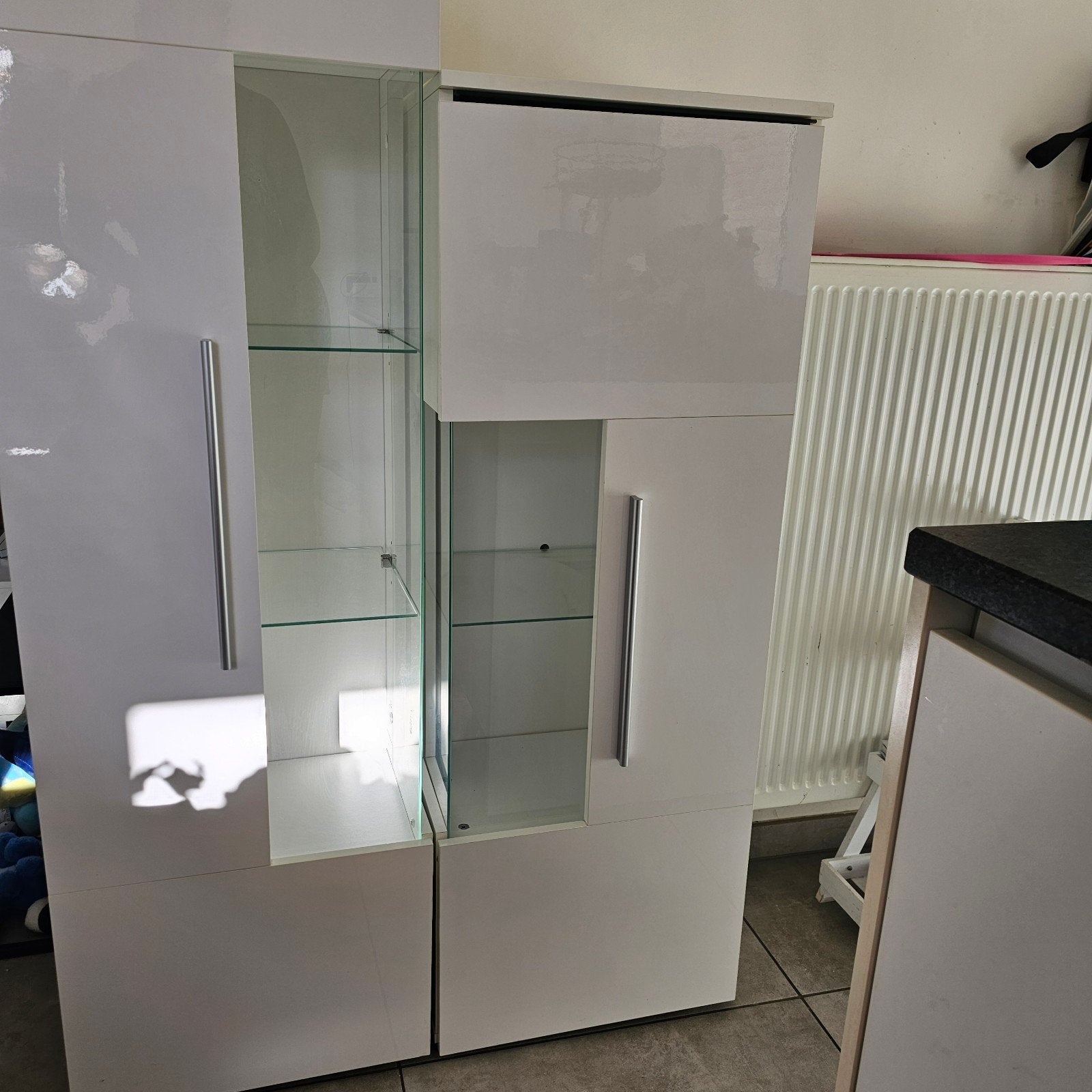 2 Vitrine/Wand kasten, Ophalen, Met deur(en), Modern, Glas