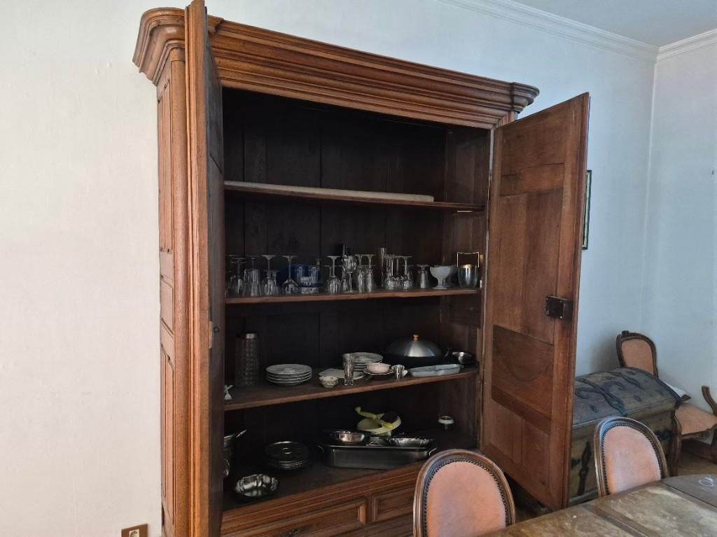 ARMOIRE ANCIENNE, Enlèvement