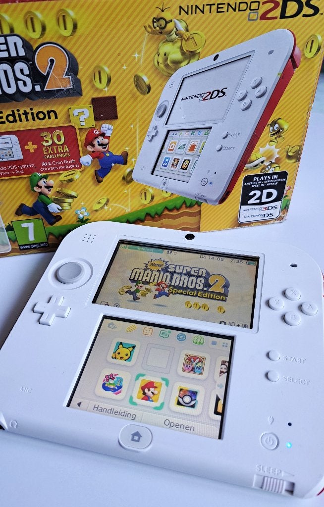 Édition spéciale Nintendo 2ds New Super Mario Bros2, Enlèvement ou Envoi, Utilisé, 2DS, Avec jeux
