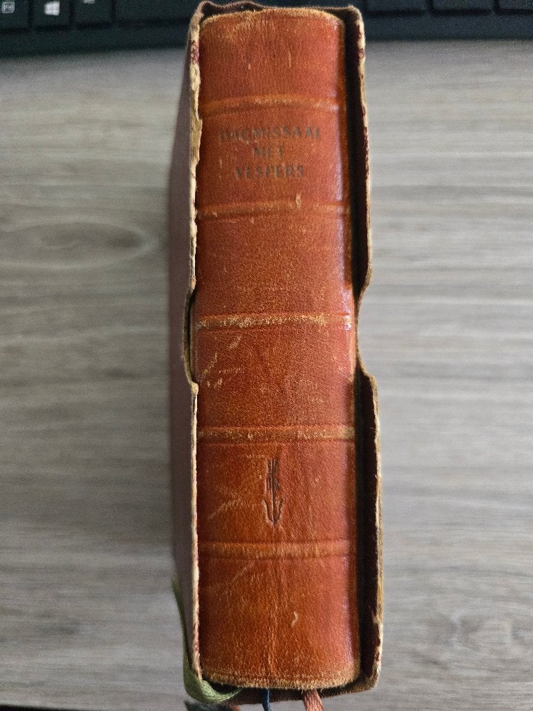 Dagmissaal  met vespers uit 1958 met hoes, Ophalen of Verzenden, Gebruikt, Boek, Christendom | Katholiek