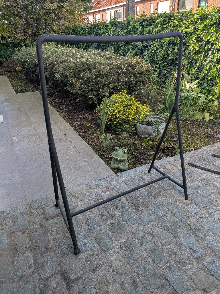Kledingrek, Ophalen, Zo goed als nieuw