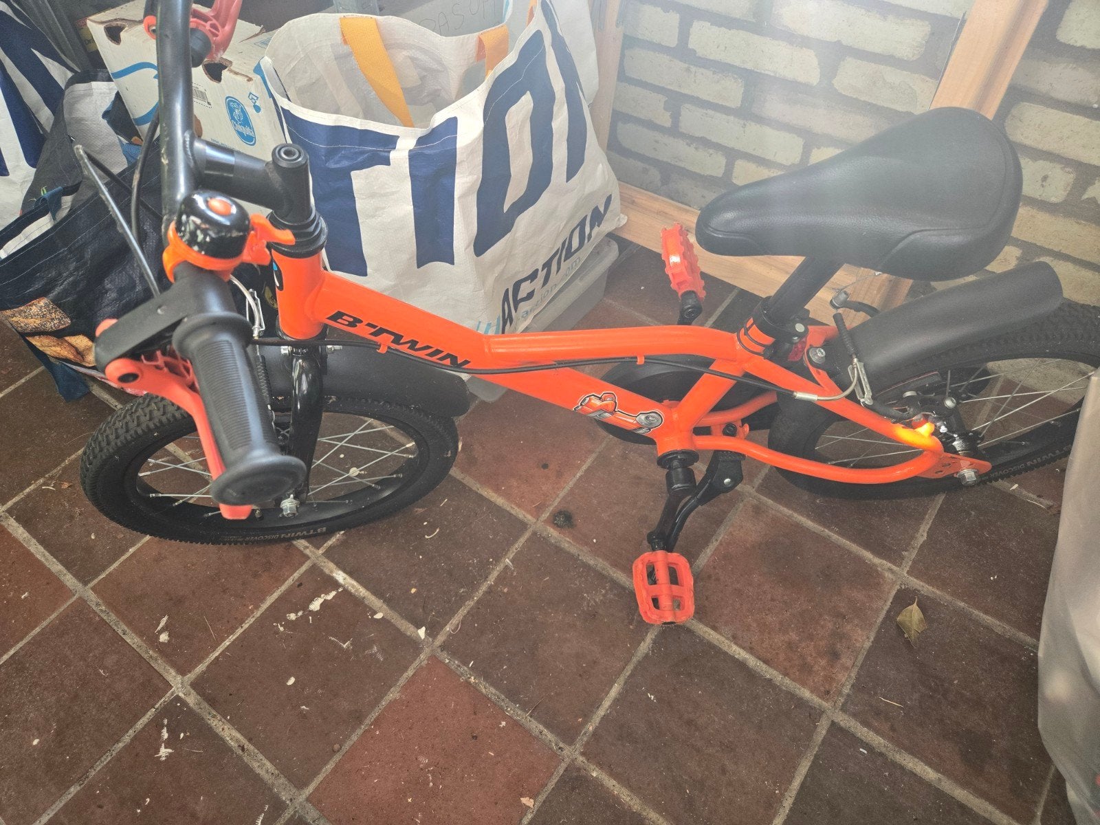 b twin fiets, Fietsen en Brommers, Ophalen