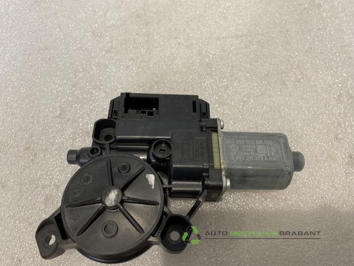 Moteur de vitre portière d'un Volkswagen Beetle, Volkswagen, -, 3 mois de garantie, Utilisé