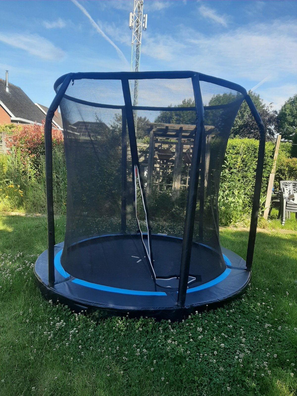 Nieuwe trampoline 244cm, Kinderen en Baby's, Speelgoed | Buiten | Trampolines, Ophalen