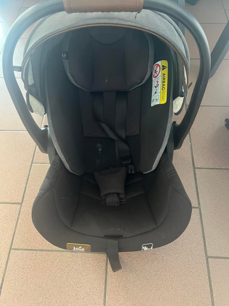 À vendre maxicosy + base iso fixe, Kinderen en Baby's, Autostoeltjes, Zo goed als nieuw, Isofix, Ophalen