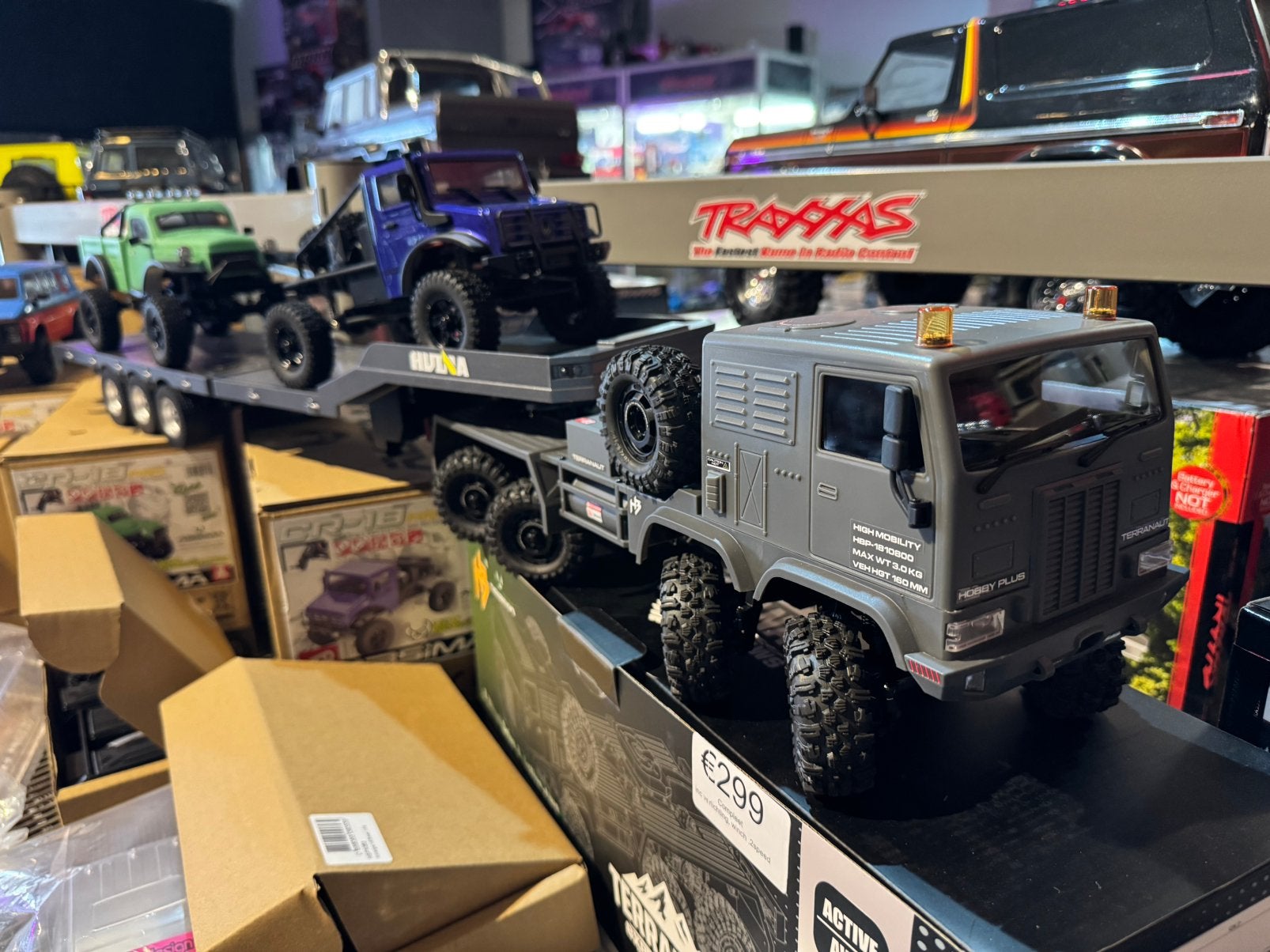 Abshima 1/18 Crawler 8x8 met bestuurbare assen, Hobby en Vrije tijd, Modelbouw | Radiografisch | Auto's, Ophalen of Verzenden