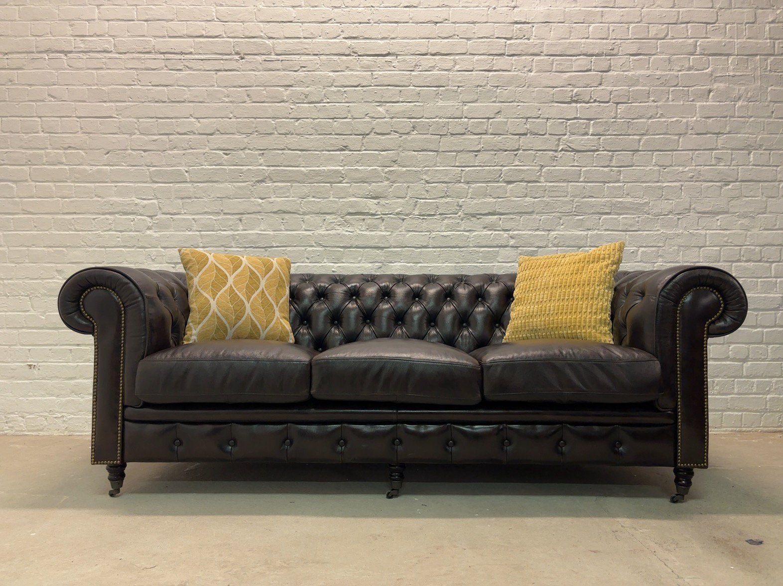 Canapé Chesterfield 3 places cuir marron, Envoi, Comme neuf, Cuir