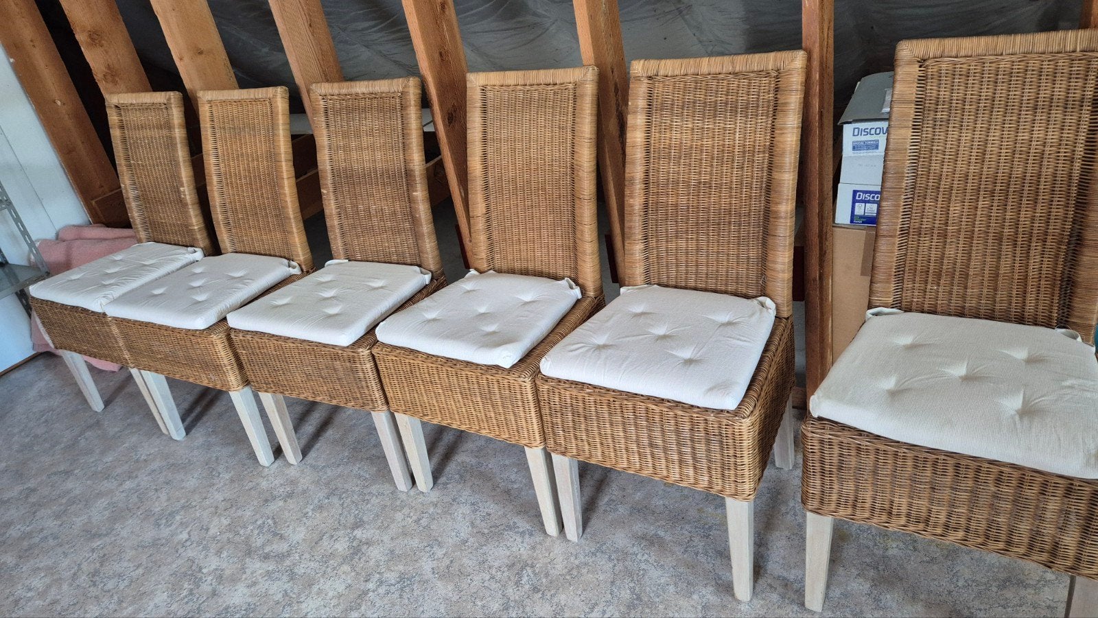 6 rieten stoelen met bijpassende zitkussens, Ophalen, Bruin, Riet of Rotan, Vijf, Zes of meer stoelen