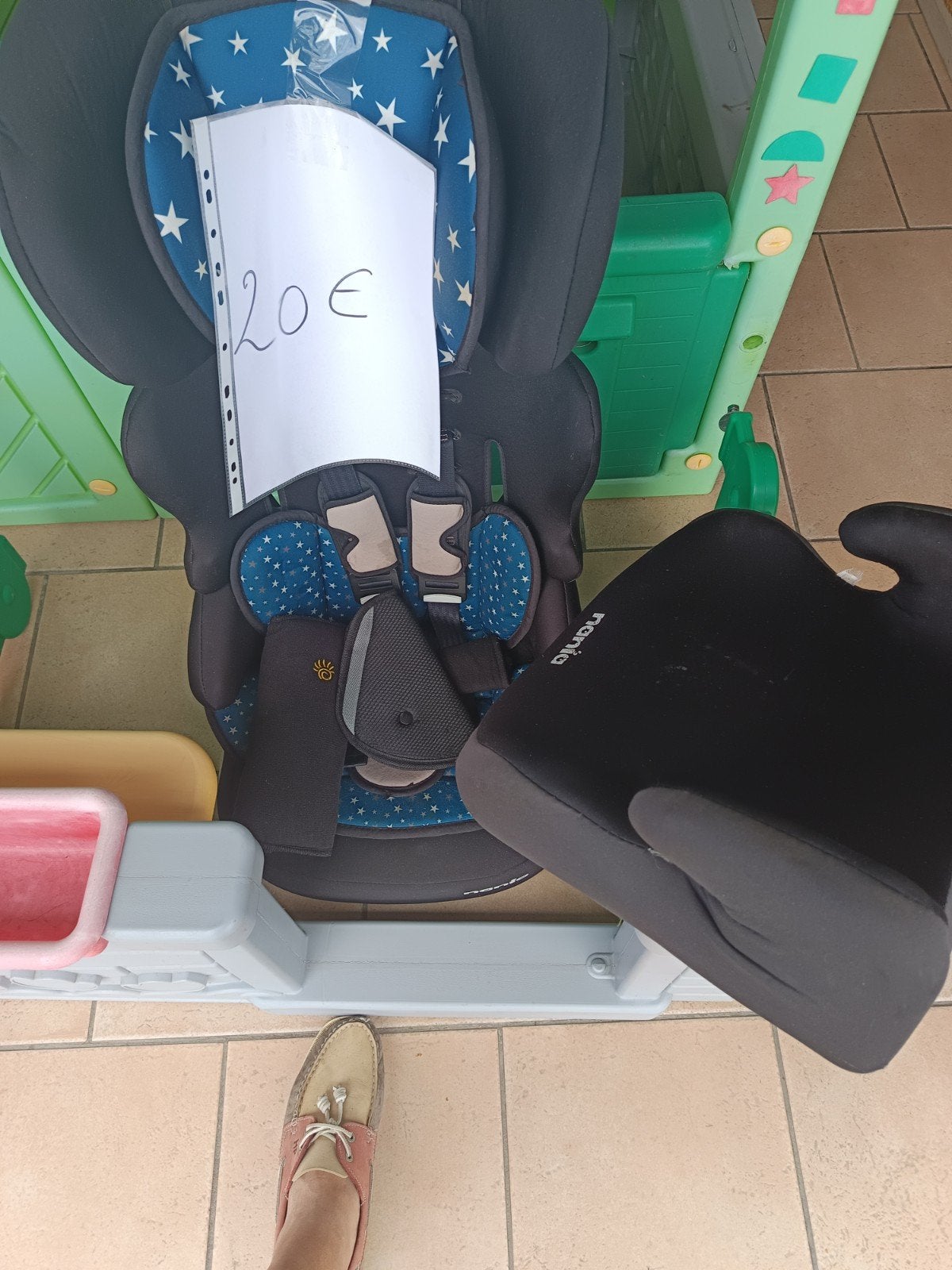 Siège auto enfants + rehausseur, Overige merken, Autogordel, Zo goed als nieuw, Afneembare rugleuning