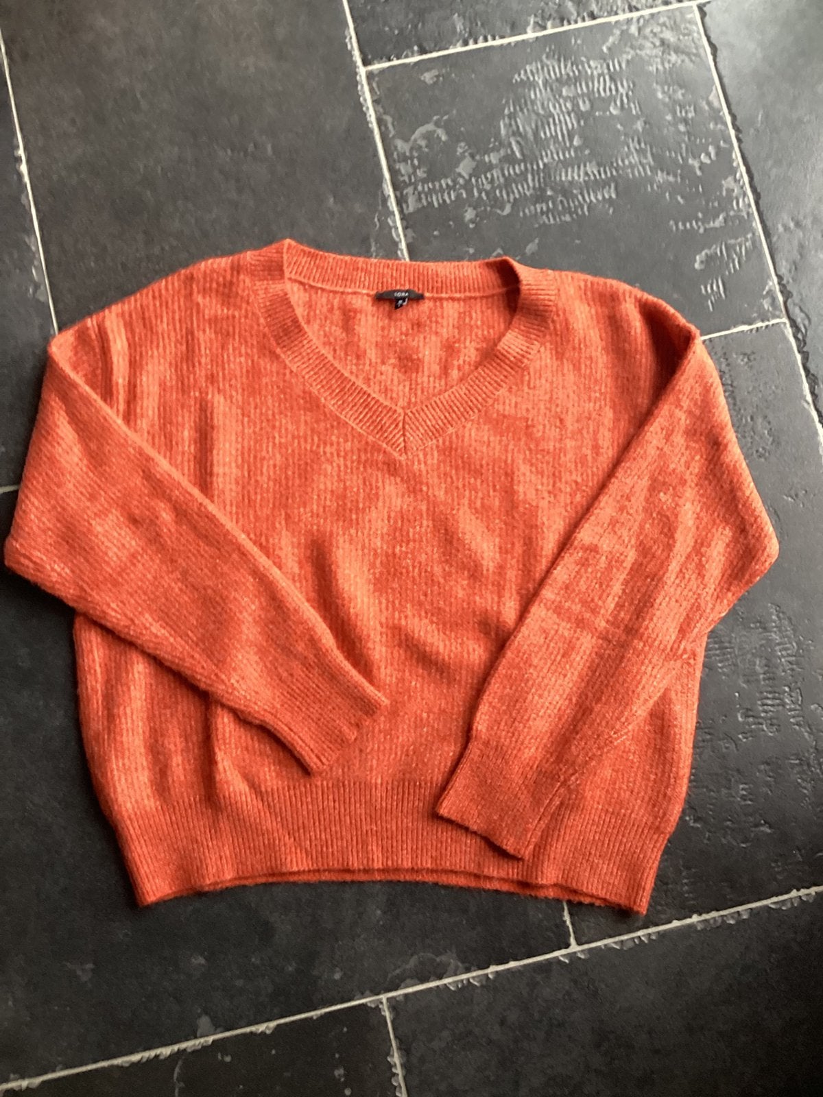 Pull van Sora maat m/large nieuw, Verzenden, Nieuw, Maat 38/40 (M)