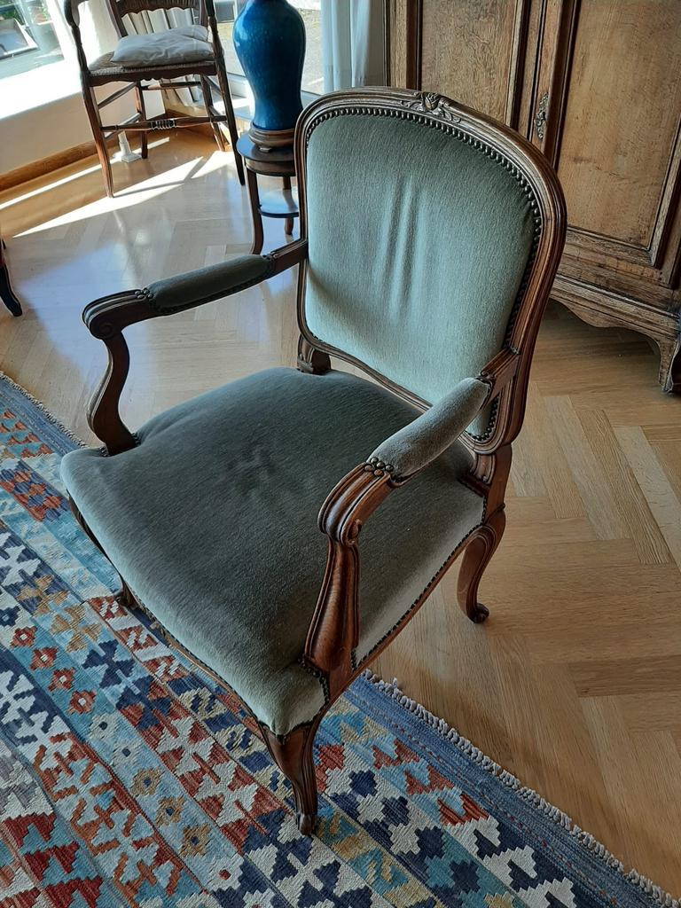 Cabriolet-fauteuil in Louis XV-stijl, Antiek en Kunst, Ophalen
