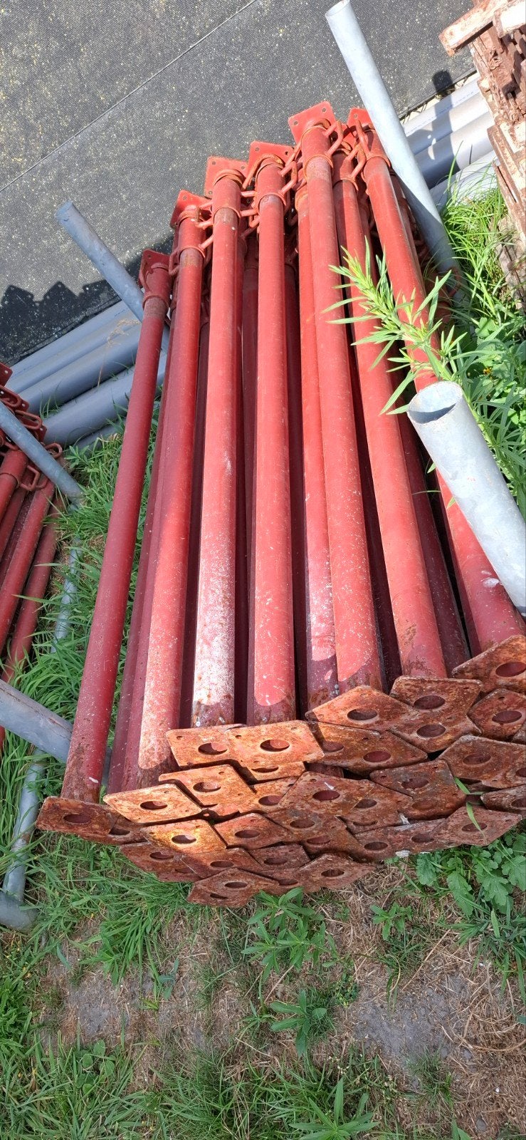stempels en betonklemmen te koop, Doe-het-zelf en Bouw, Ophalen of Verzenden