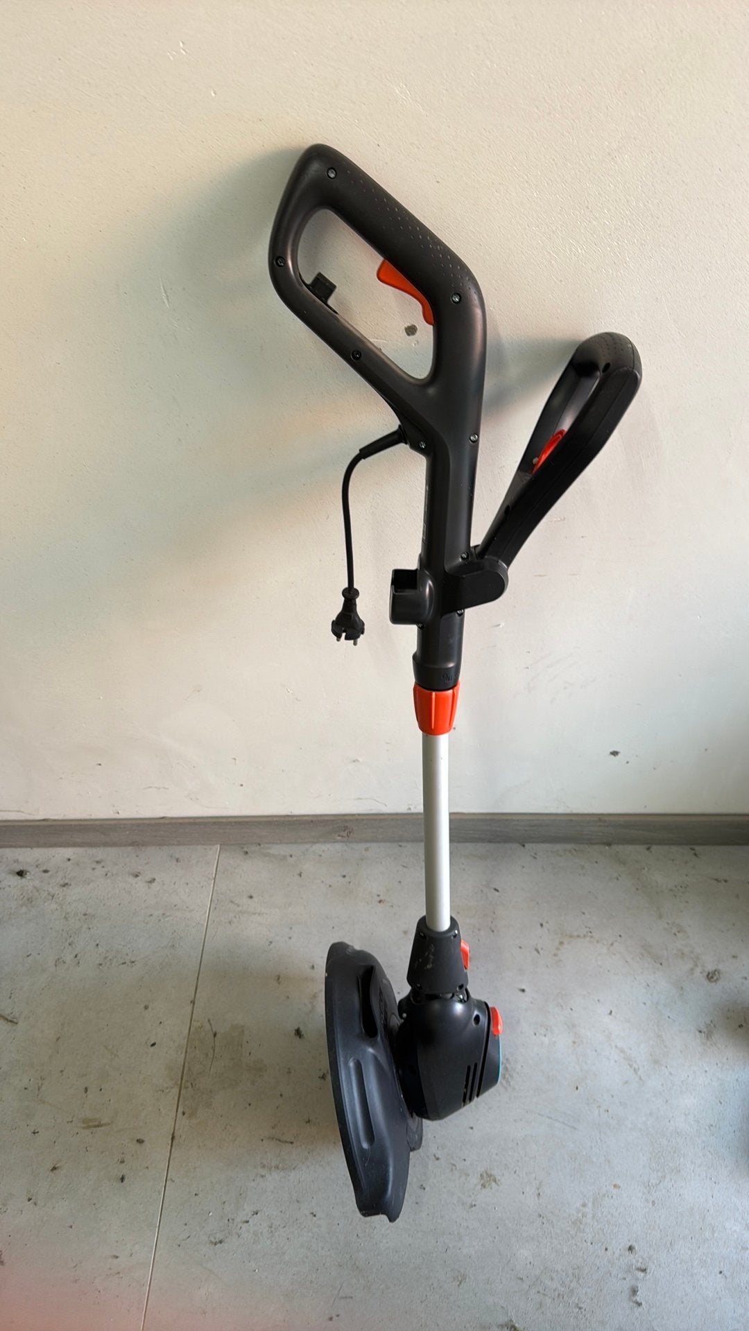 Elektrische grastrimmer, Tuin en Terras, Grastrimmers, Ophalen, Zo goed als nieuw, Elektrisch