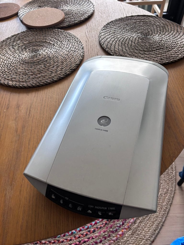Canon CanoScan 4400F-scanner (foto's, negatieven, dia's), Computers en Software, Scanners, Ophalen, Gebruikt, Flatbedscanner, Canon