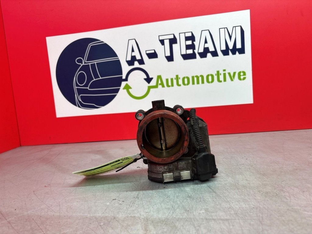 BOITIER PAPILLON C (W203) (|A2711410025|0280750076|), Robert Bosch AG, Mercedes-Benz, Utilisé, Robert-Bosch-Allee 1
74232  Abstatt, DE