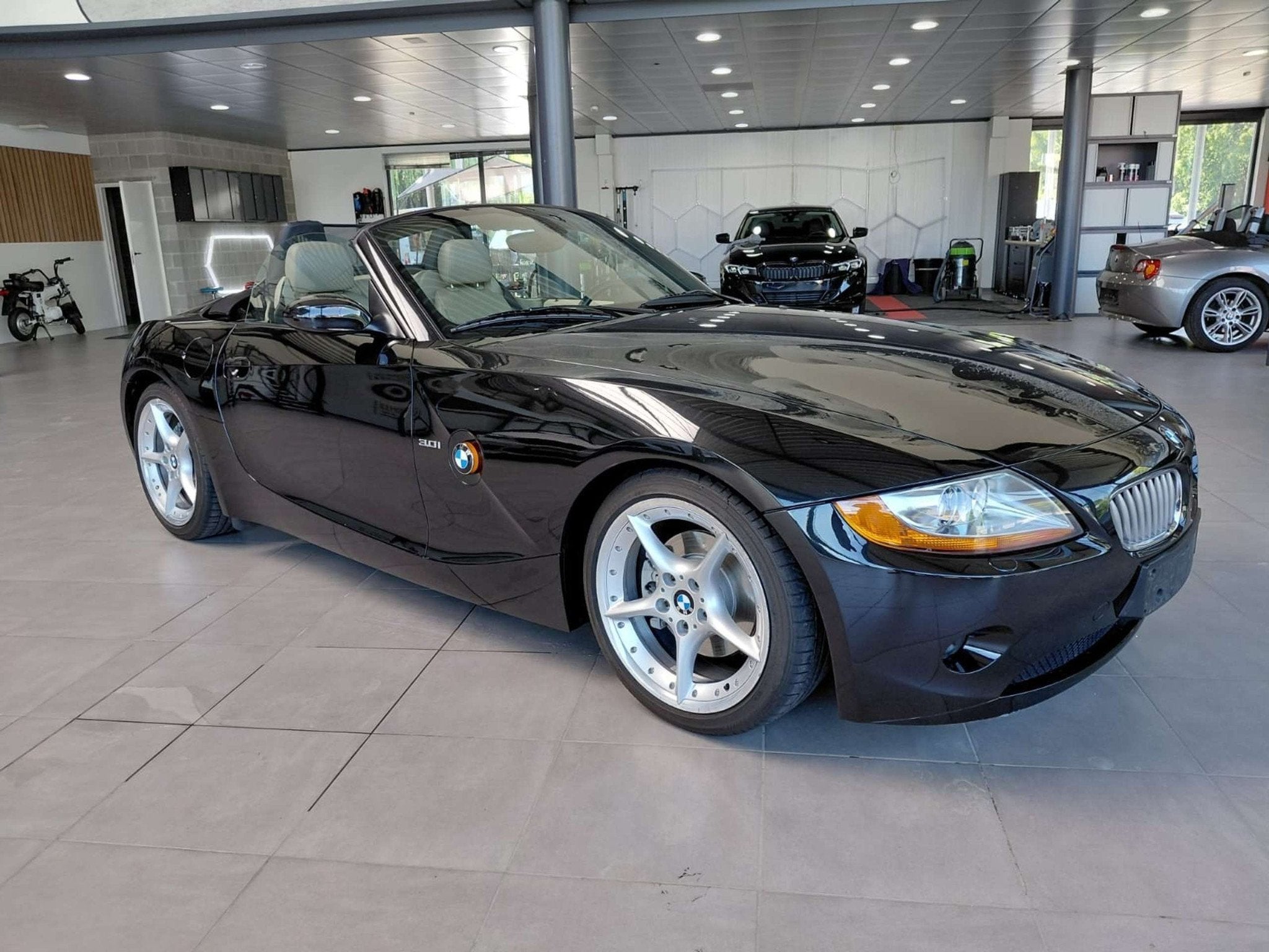 BMW Z4 Z4 3.0i 24v, Achat, Beige, Boîte manuelle, 170 kW