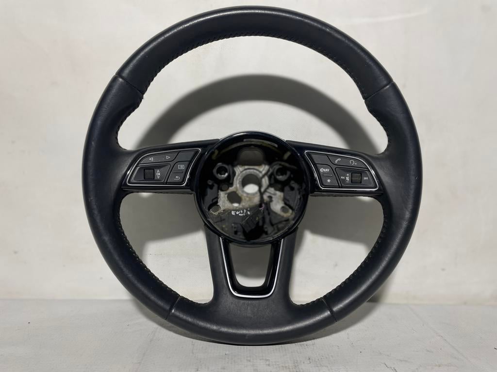 Volant Simple Audi A4 8W0419689, C, C, Audi, Enlèvement