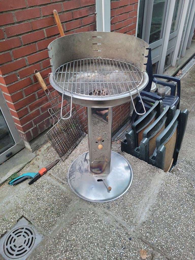 Barbecue, Tuin en Terras, Ophalen, Gebruikt, Met accessoires