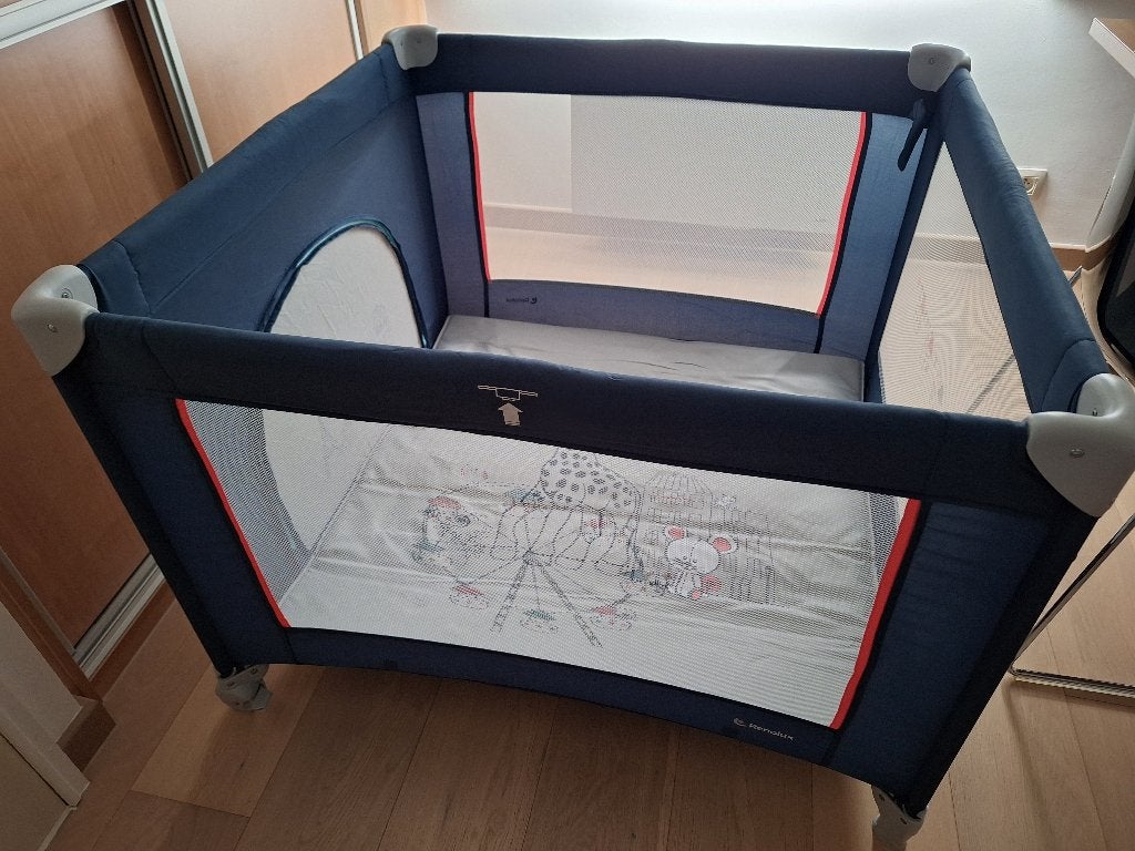 Parc bébé pliant Renolux Prism – Collection Sophie la Girafe, Kinderen en Baby's, Babywiegjes en Ledikanten, Ophalen, Zo goed als nieuw