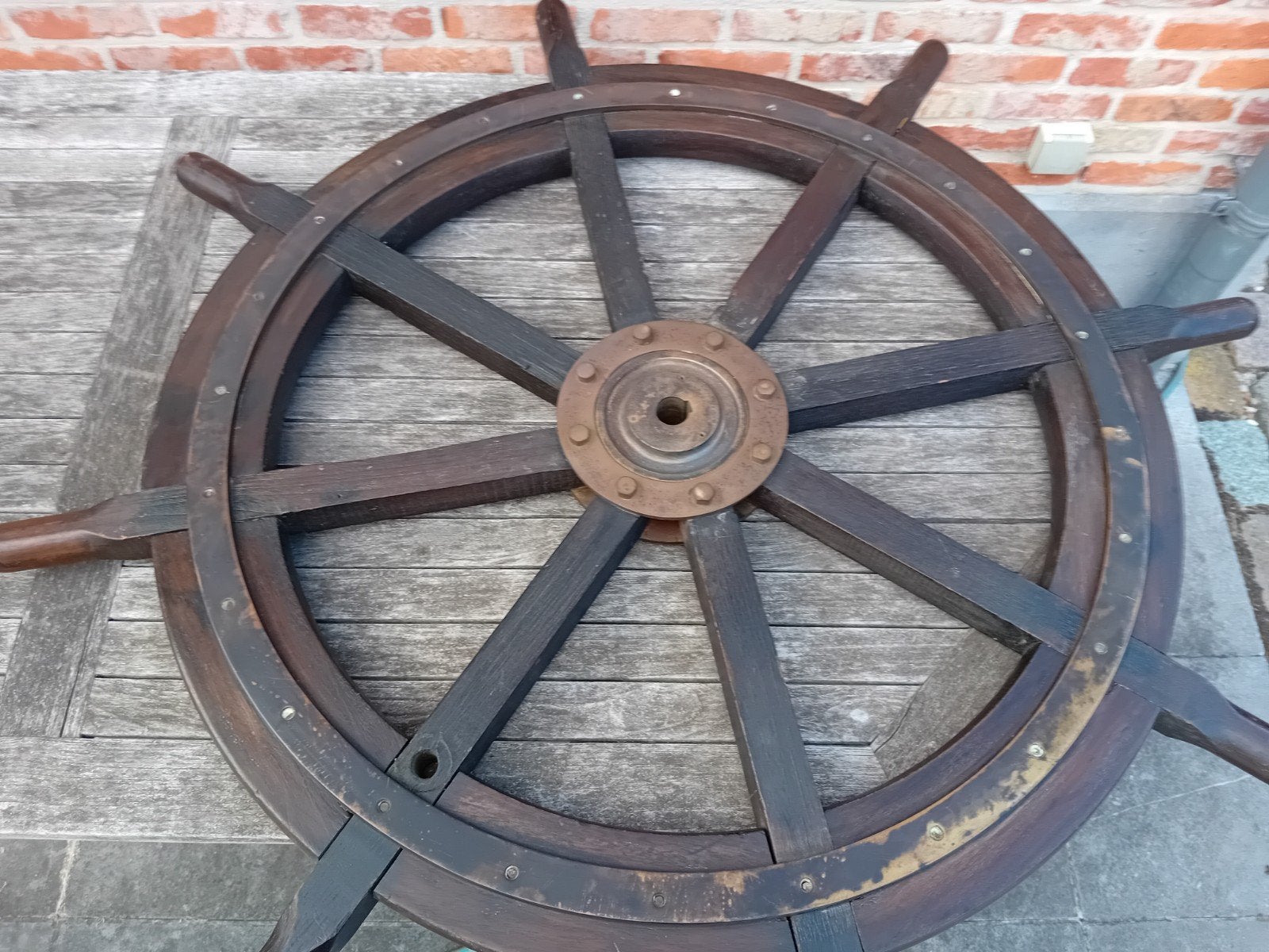 stuurwiel van hout en ijzer, Ophalen, Gebruikt