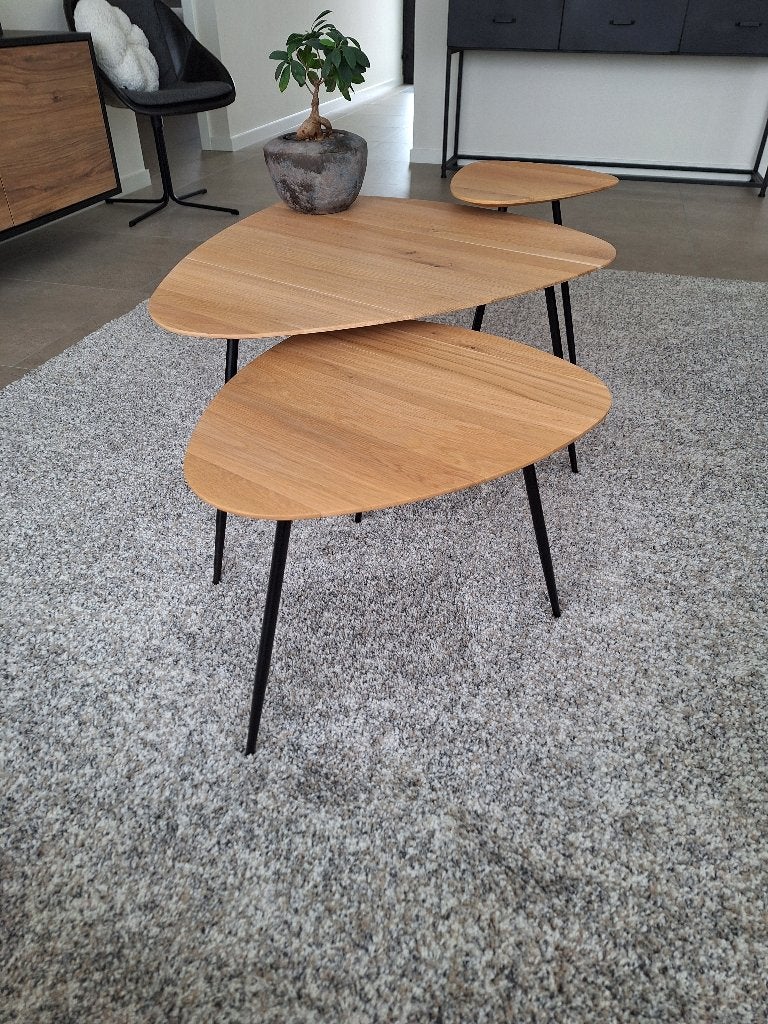 Tables basses en chêne massif, 50 à 100 cm, Comme neuf, Enlèvement, 50 à 100 cm