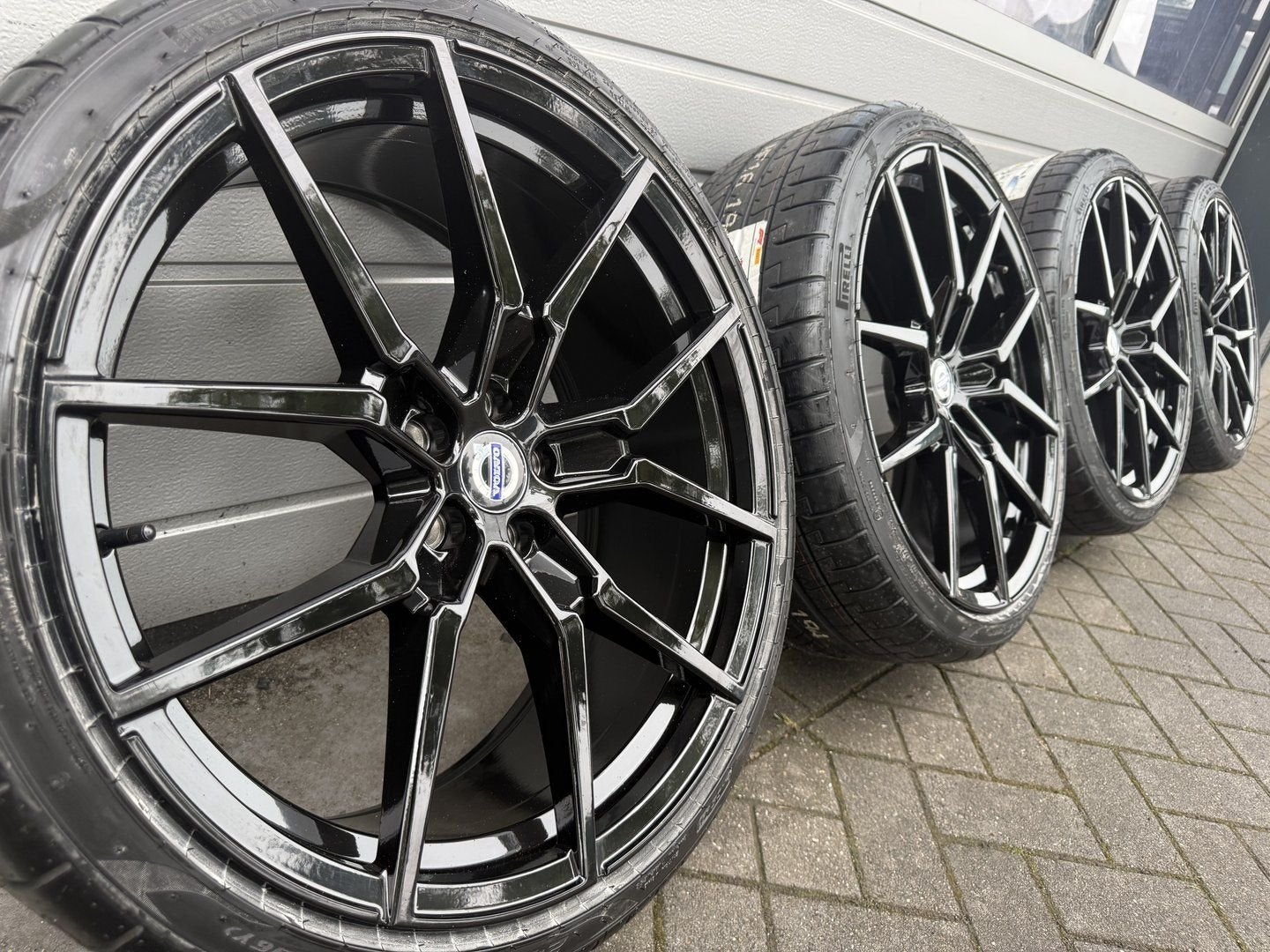 21 inch Volvo V90 S90 CX40 V60 Hybrid cross country velgen, 245 mm, -, -, Banden en Velgen