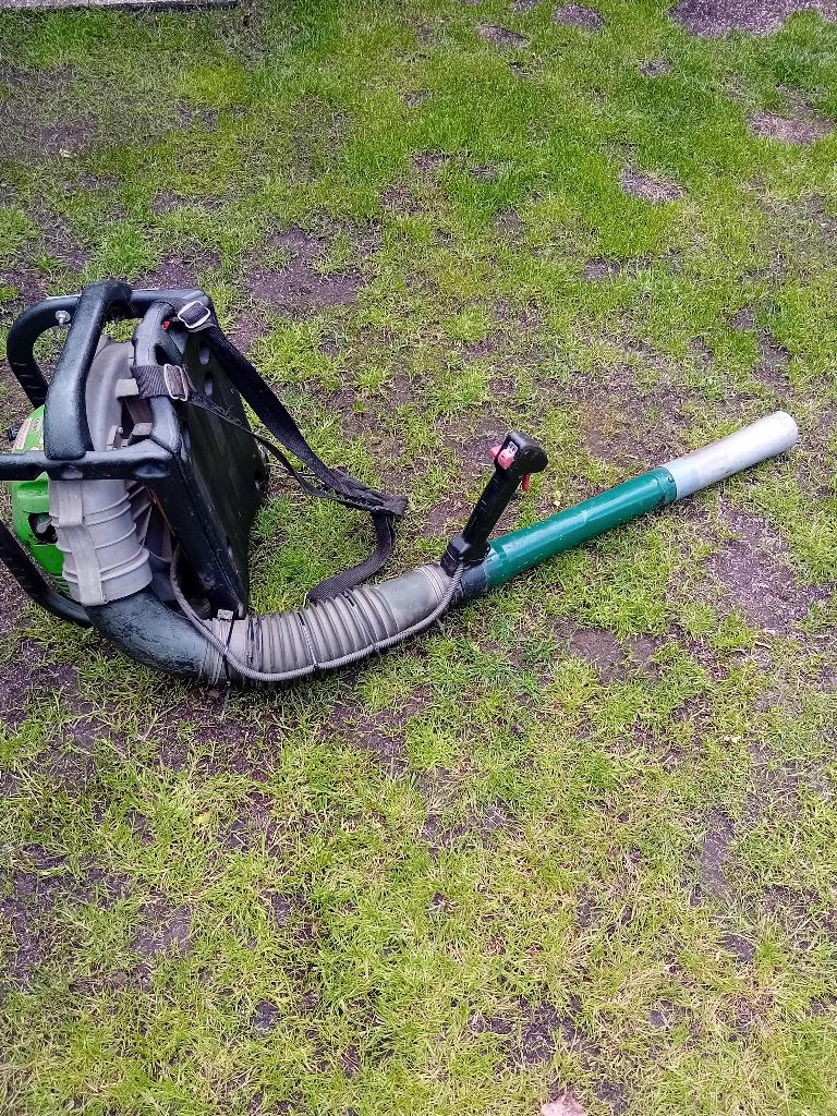 bladblazer robin, Tuin en Terras, Bladblazers, Ophalen, Benzine, Gebruikt, Ruggedragen