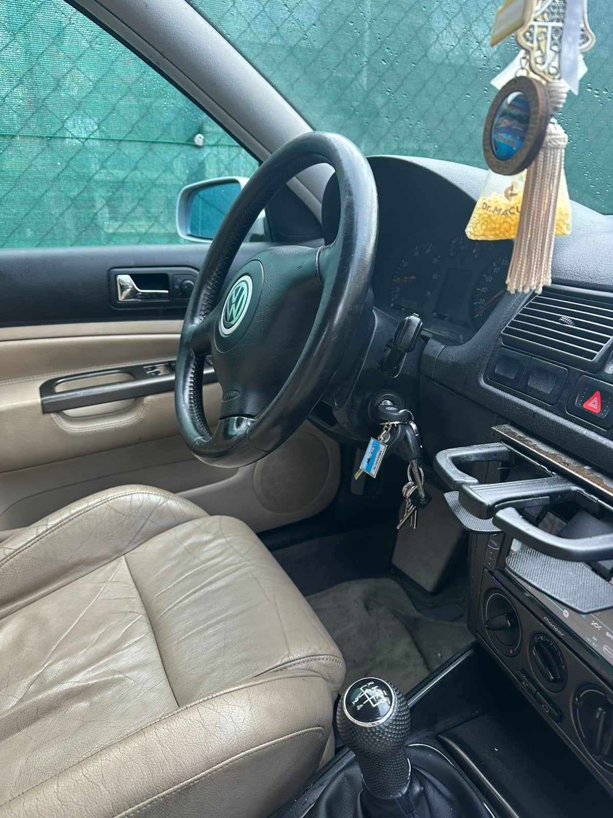 Golf 4 1.6 sr essence (butée défectueuse), Enlèvement, Utilisé, Volkswagen