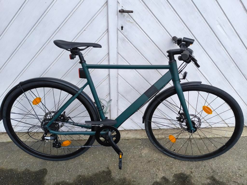 Vélo vtc ultra léger B TWIN, Fietsen en Brommers