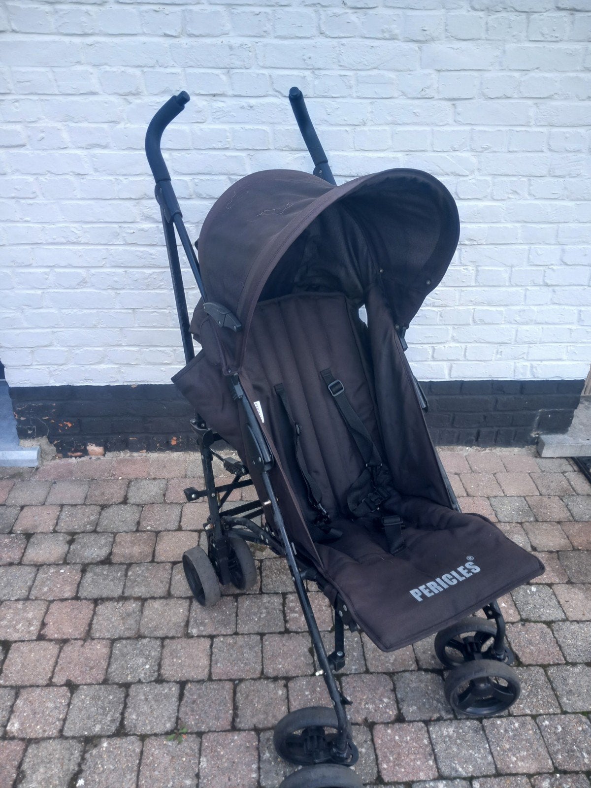 opvouwbare buggy pericles, Enlèvement