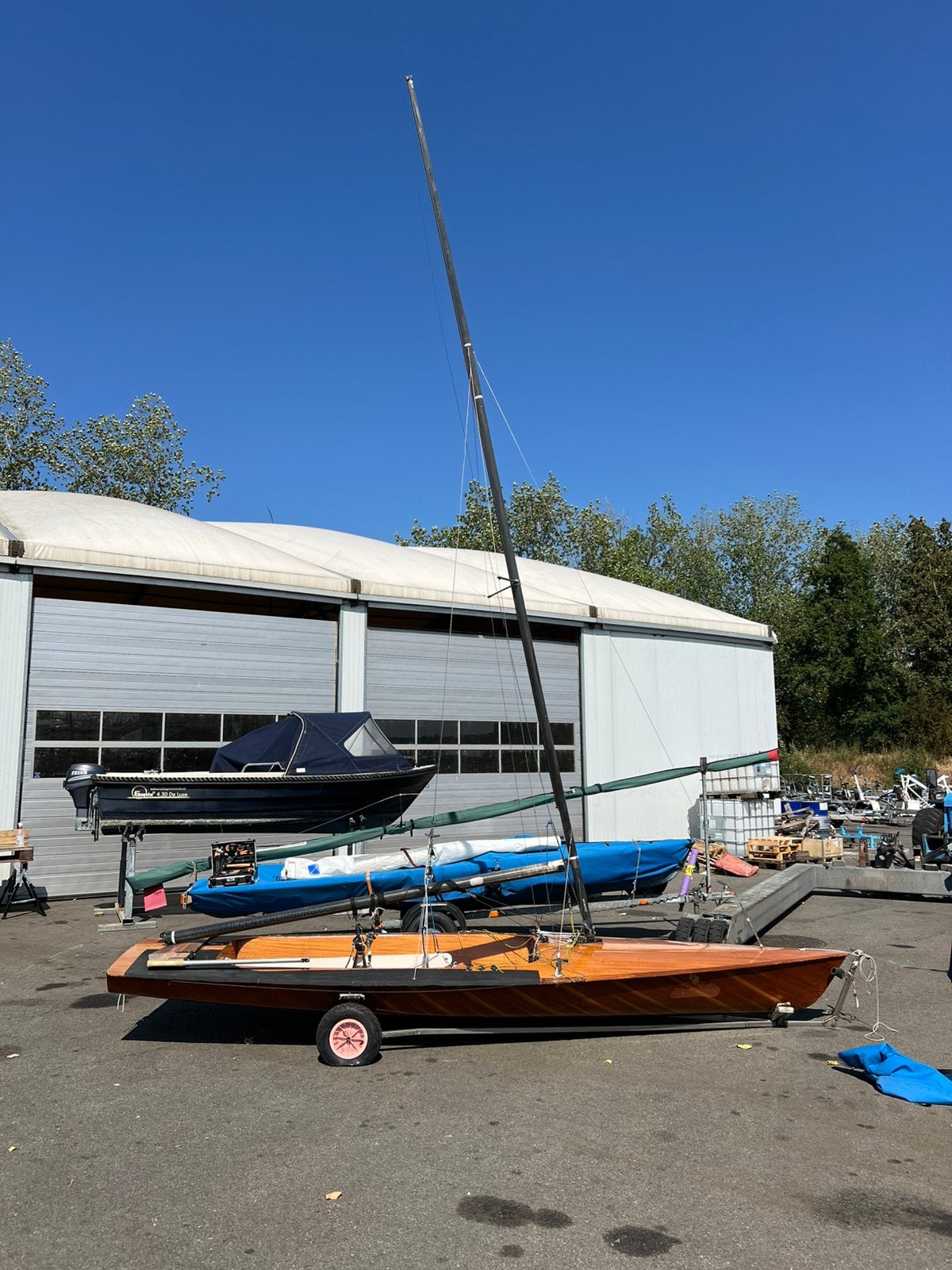 Contender zeilboot, Ophalen, Gebruikt