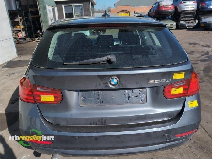 Hayon d'un BMW 3-Serie (B39), -, -, Utilisé, 3 mois de garantie