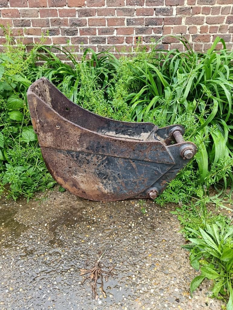 Godet d'excavatrice, Enlèvement