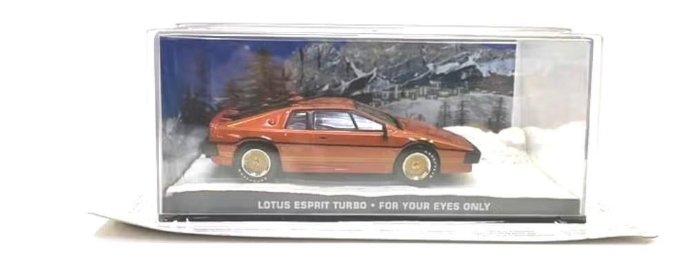 Lotus Esprit Turbo James Bond 007 #8., Ophalen of Verzenden, Zo goed als nieuw, Auto, Universal Hobbies