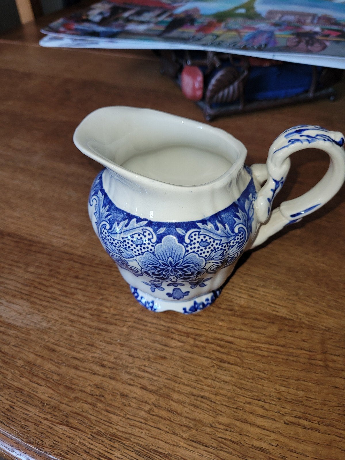Boch Dordrecht pot au lait moyen