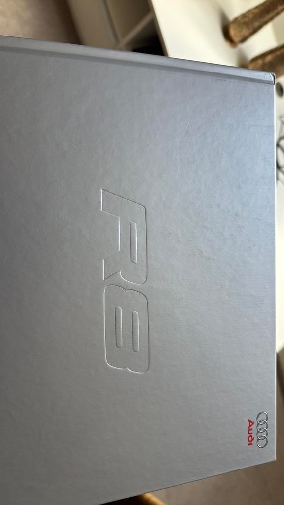Audi R8 boek, Livres, Autos | Livres, Enlèvement, Comme neuf, Audi