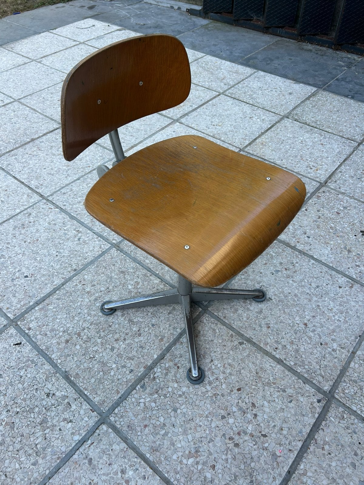 6 vintage stoelen Friso Kramer Ahrend De Cirkel, Antiek en Kunst, Ophalen