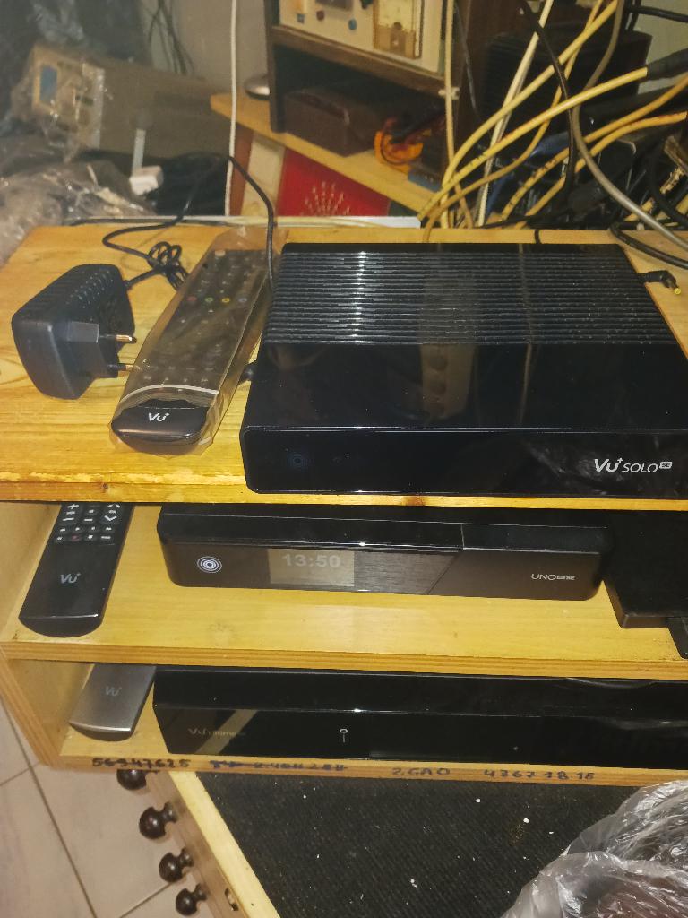 Vu+solo, TV, Hi-fi & Vidéo, Antennes paroboliques, Comme neuf, Accessoires d'antenne (parabolique), Autres marques, Enlèvement